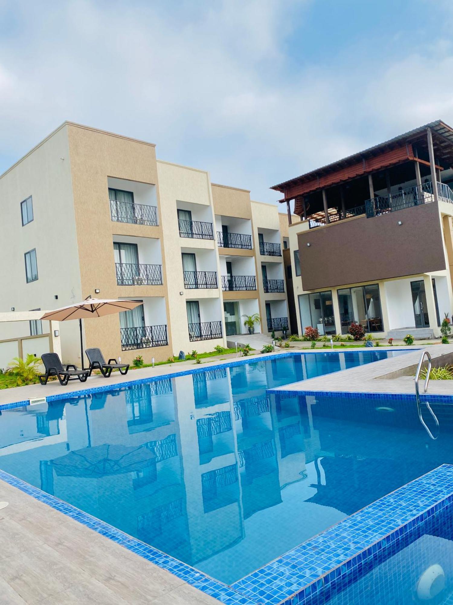 Aiden Homes And Apartments Hotel Koforidua Zewnętrze zdjęcie