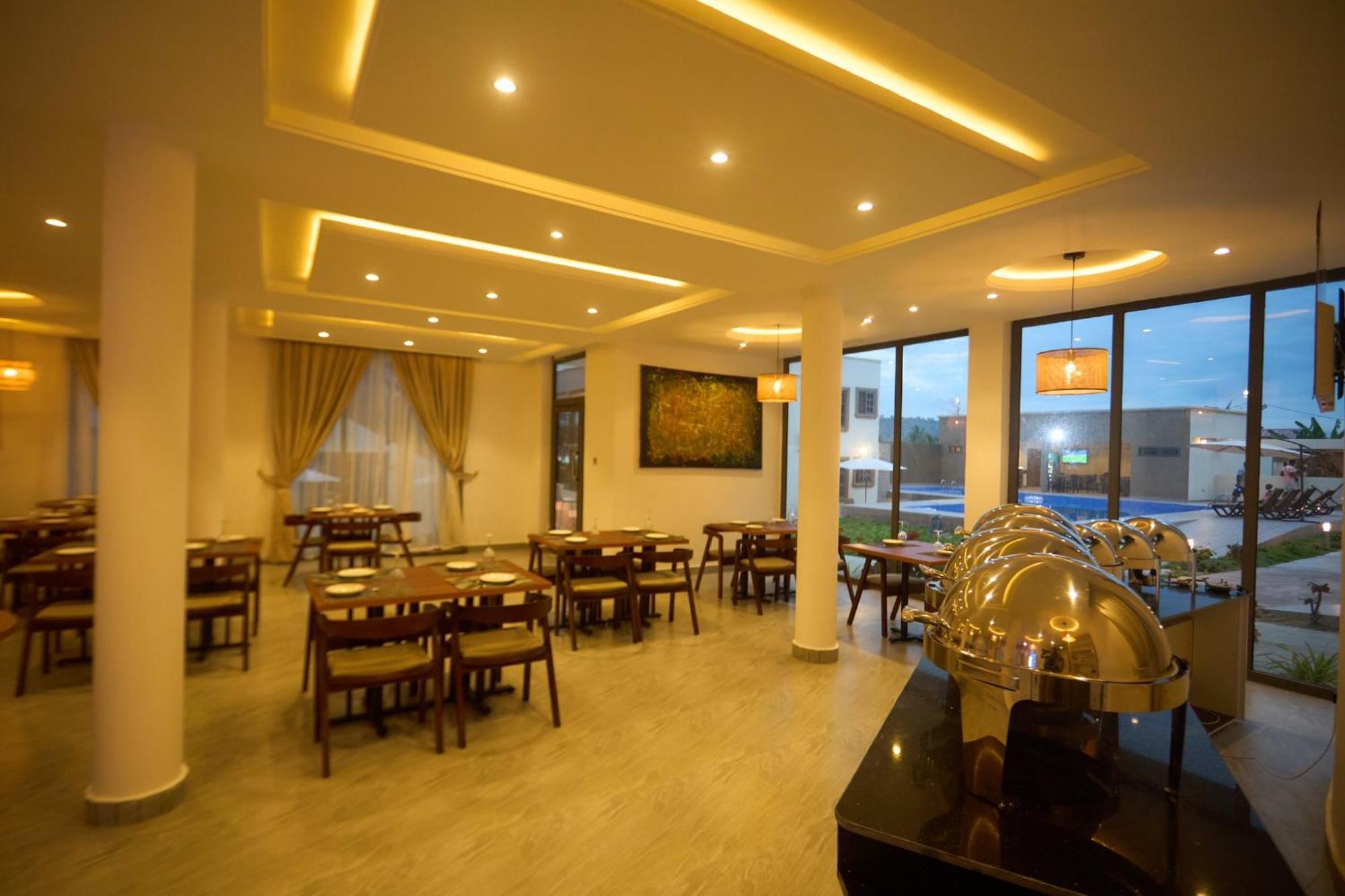 Aiden Homes And Apartments Hotel Koforidua Zewnętrze zdjęcie