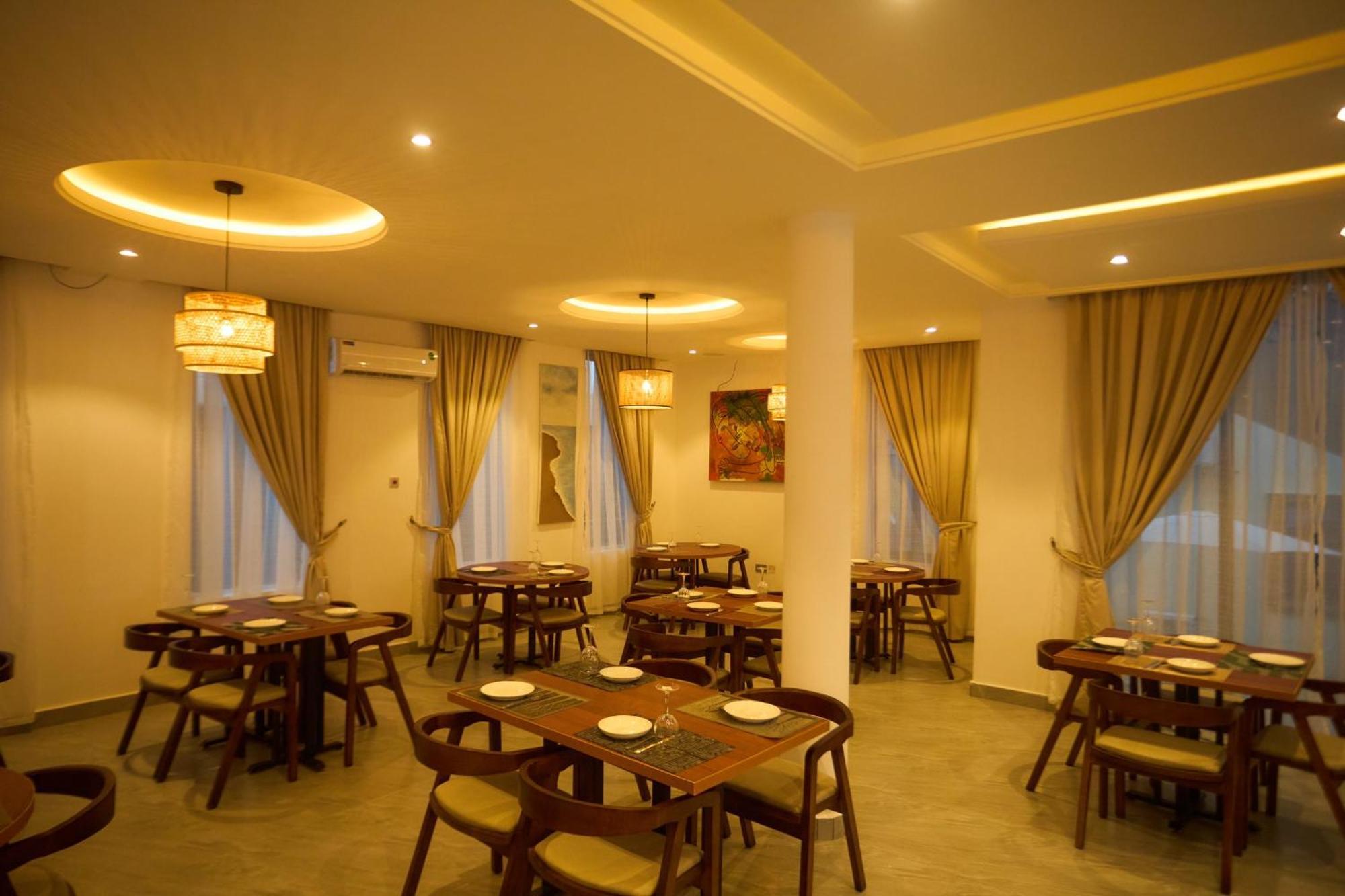 Aiden Homes And Apartments Hotel Koforidua Zewnętrze zdjęcie