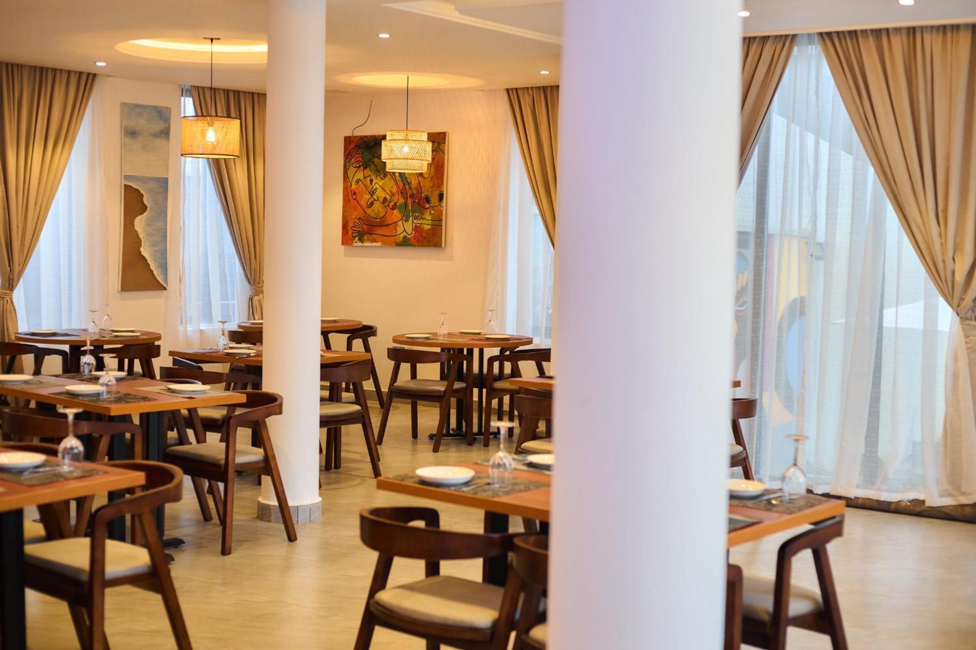 Aiden Homes And Apartments Hotel Koforidua Zewnętrze zdjęcie