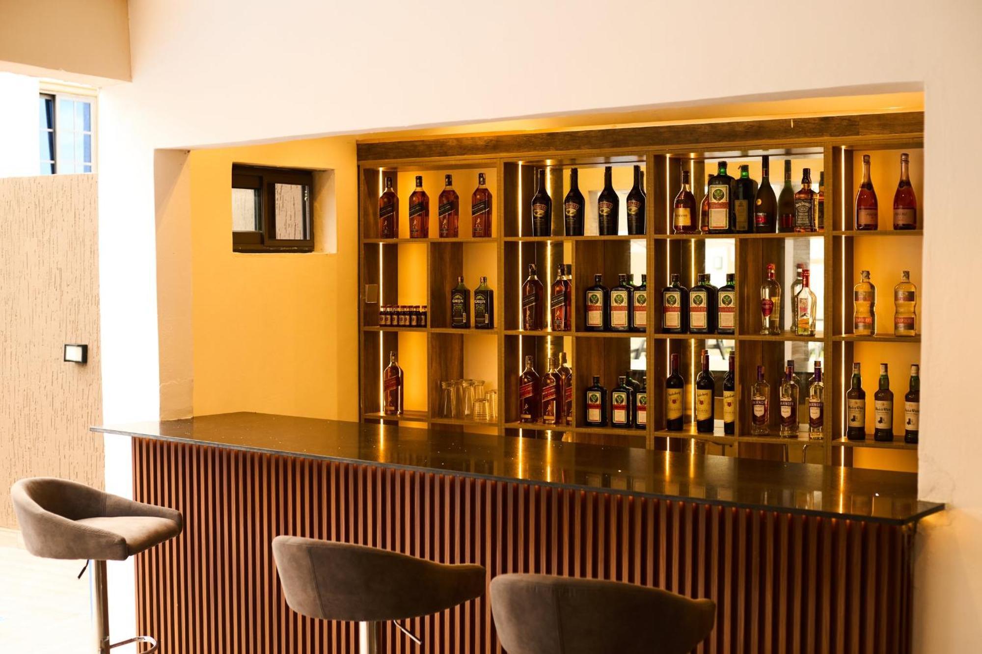 Aiden Homes And Apartments Hotel Koforidua Zewnętrze zdjęcie