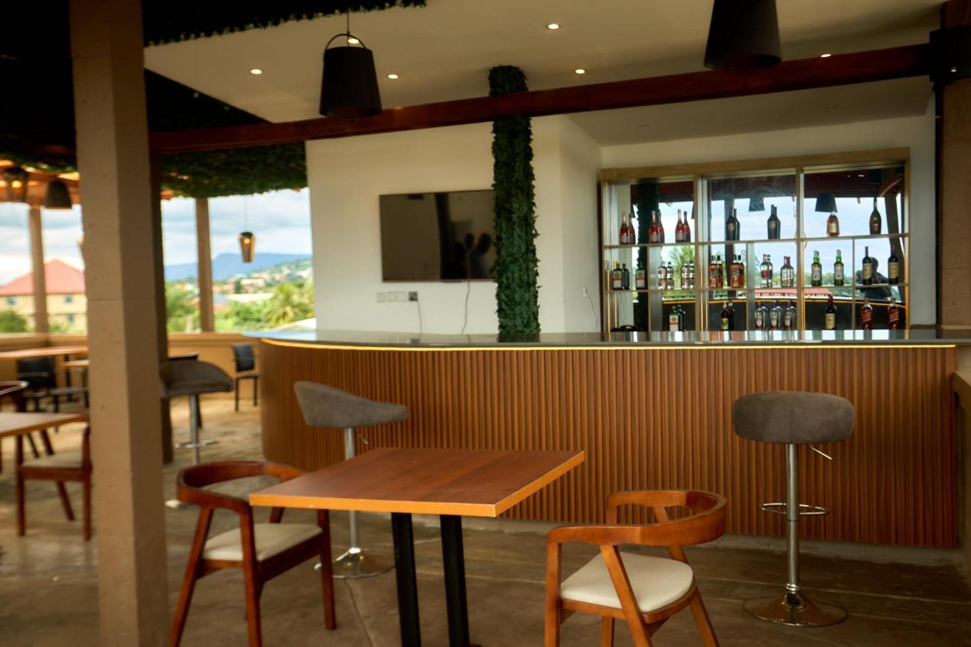 Aiden Homes And Apartments Hotel Koforidua Zewnętrze zdjęcie