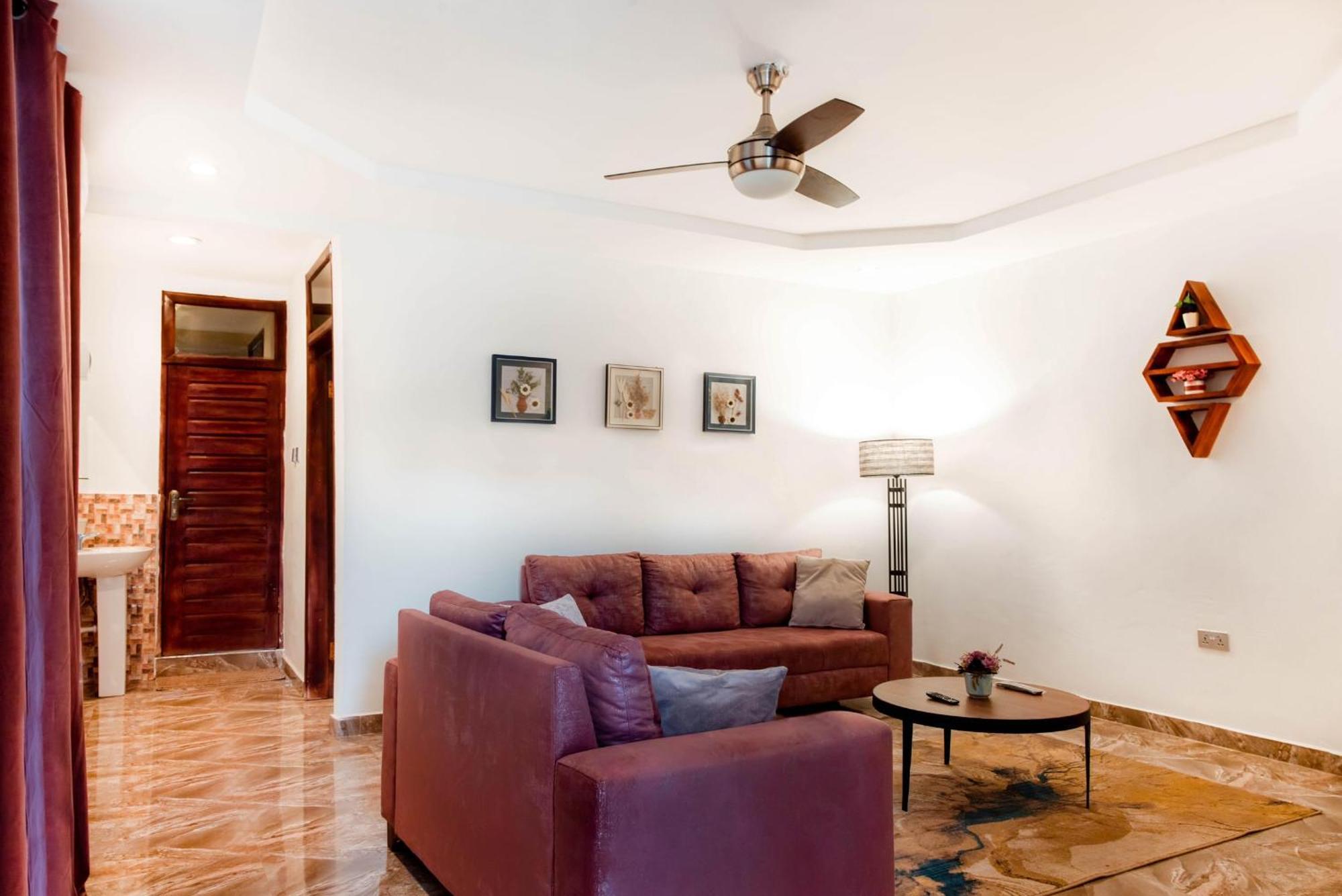 Aiden Homes And Apartments Hotel Koforidua Zewnętrze zdjęcie