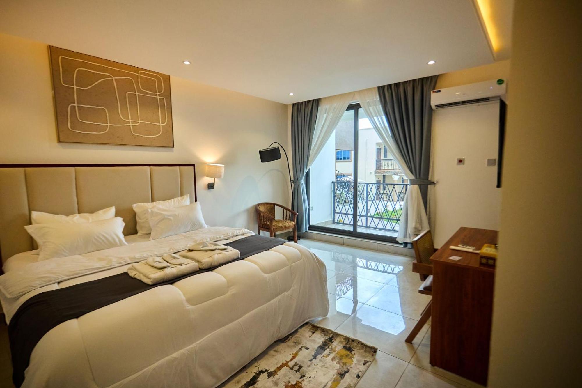 Aiden Homes And Apartments Hotel Koforidua Zewnętrze zdjęcie