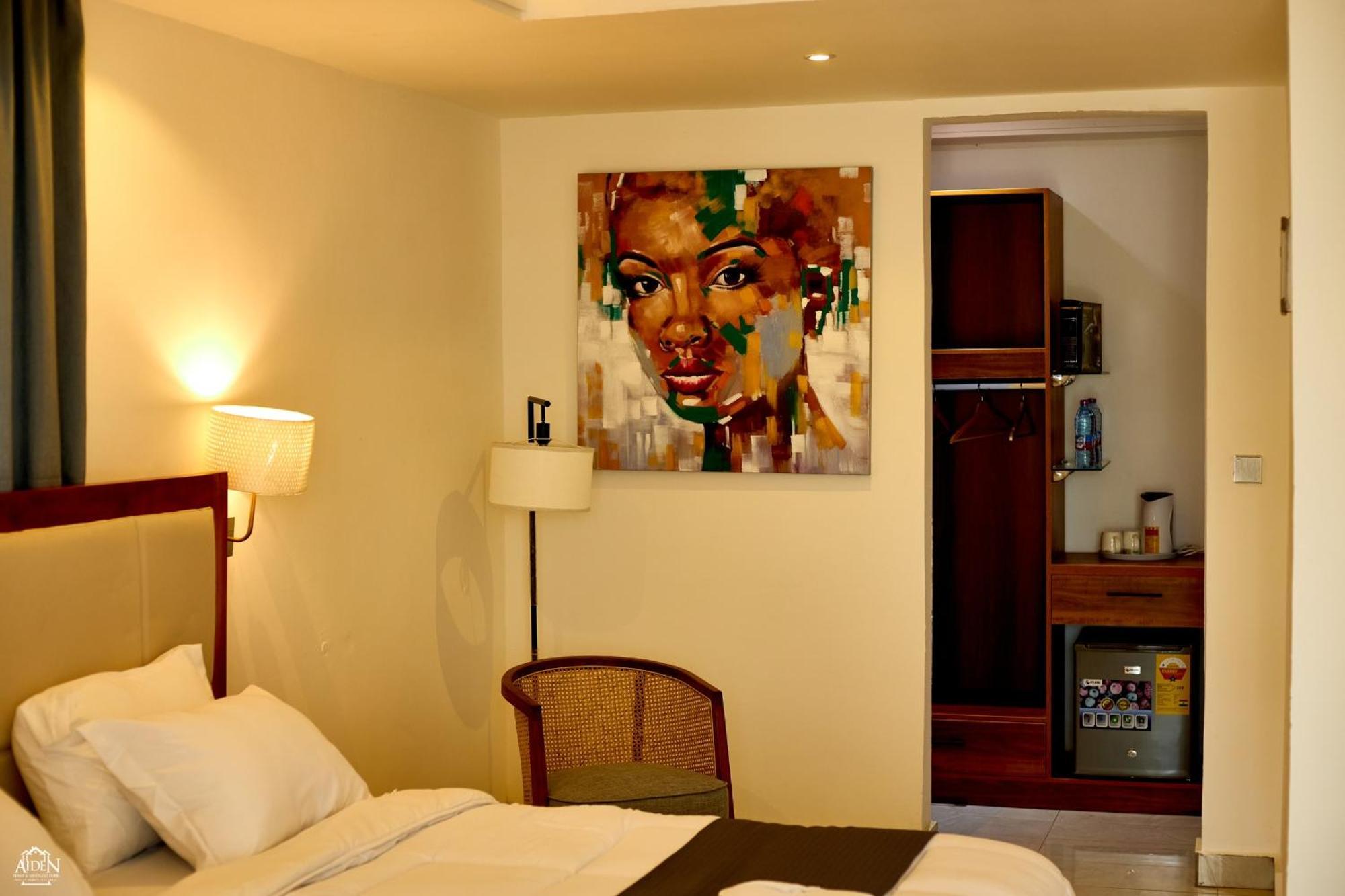 Aiden Homes And Apartments Hotel Koforidua Zewnętrze zdjęcie