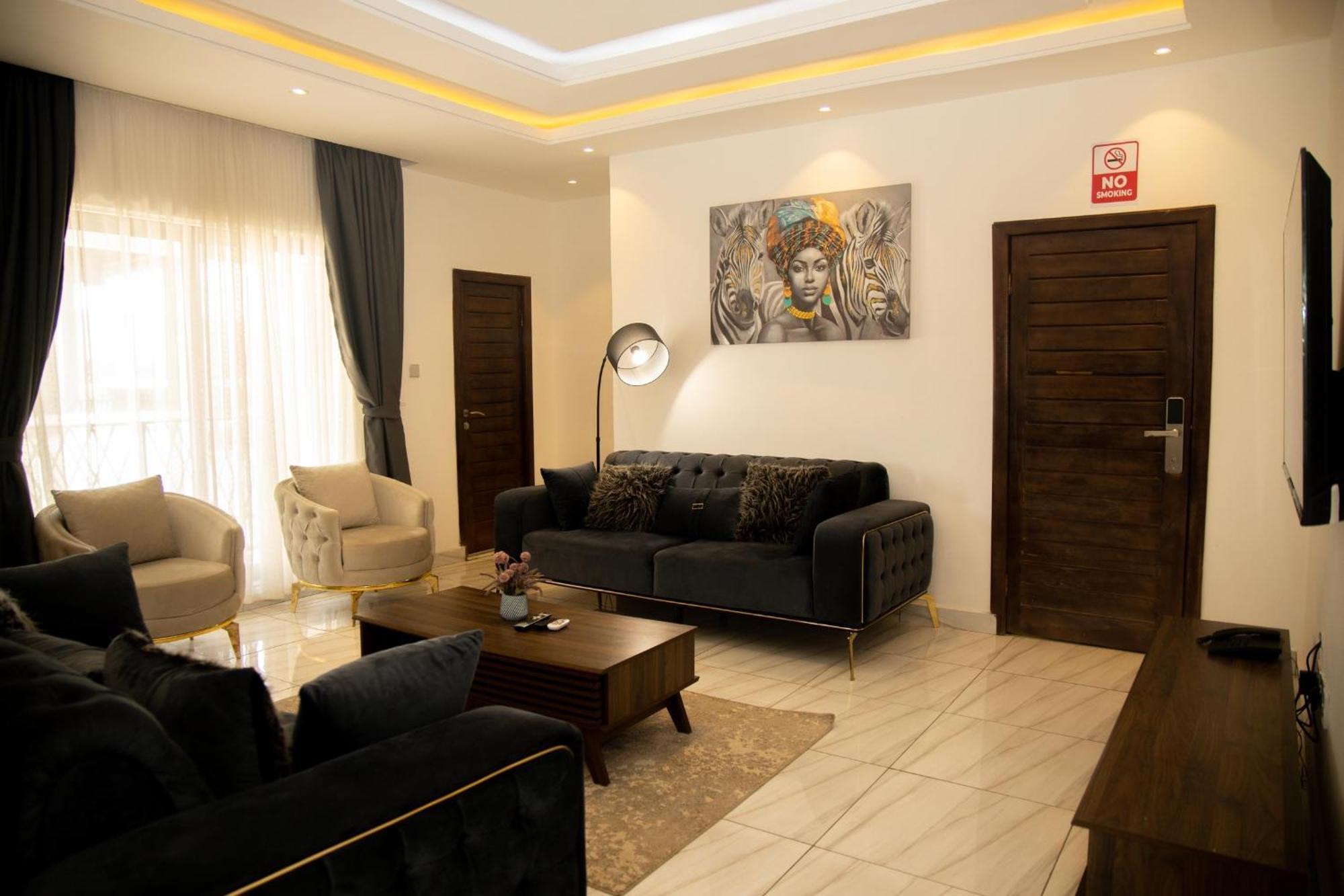 Aiden Homes And Apartments Hotel Koforidua Zewnętrze zdjęcie